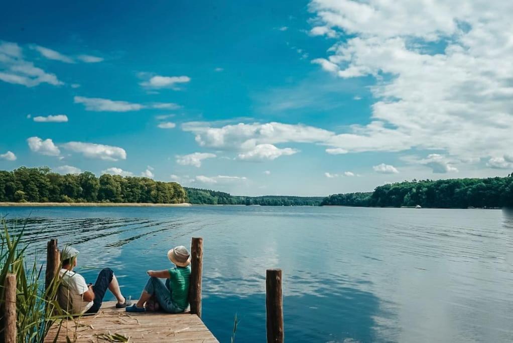 Ferienzimmer Direkt Am See Priepert Luaran gambar